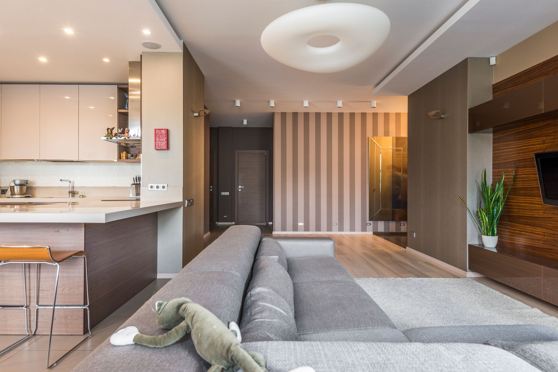 Open-plan kitchen and living space kept spotless by Luma Clean